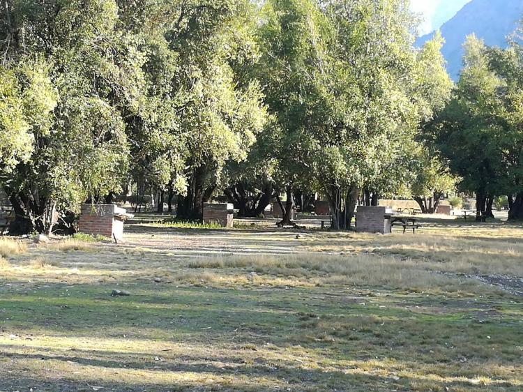Fotografía 5 de Camping la Isla (Fundo El Toyo) en Cajon del Maipo, Metropolitana
