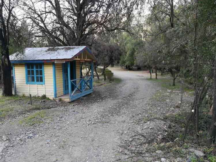 Fotografía 10 de Camping la Isla (Fundo El Toyo) en Cajon del Maipo, Metropolitana
