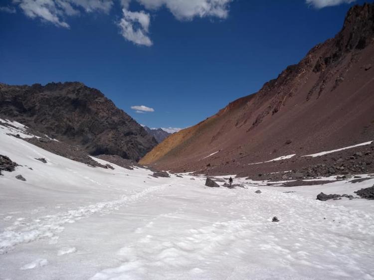 Fotografía 3 de Caminata Al Glaciar El Morado & Baños Termales en Cajon del Maipo, Metropolitana