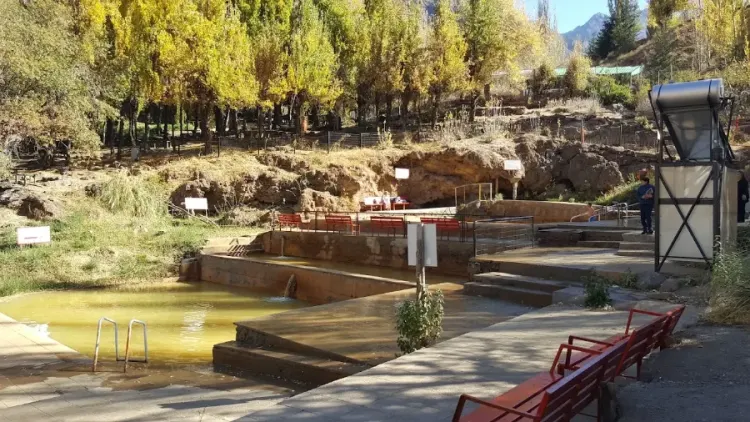 Fotografía 16 de Baños Morales, Cajón del Maipo en Cajon del Maipo, Metropolitana